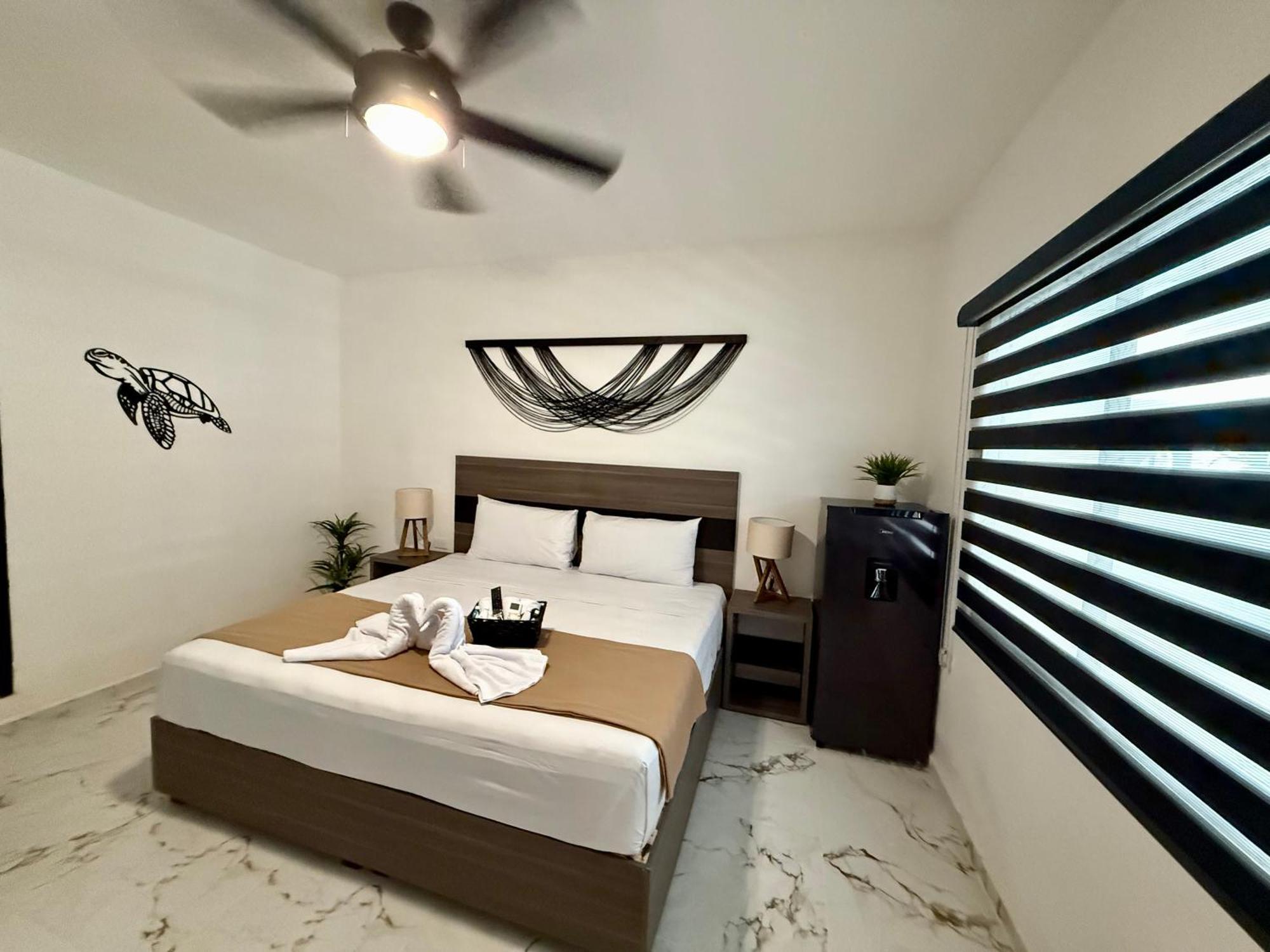 Casa Tortuga 5Th Ave Hotell Playa del Carmen Exteriör bild